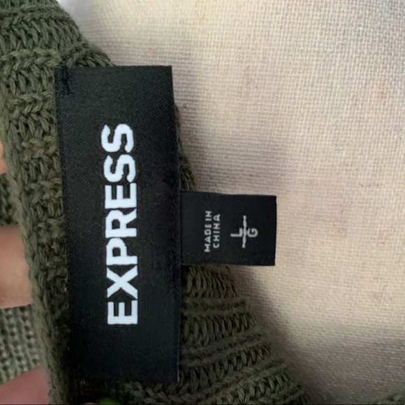 Express sweater - Picture 3 of 3